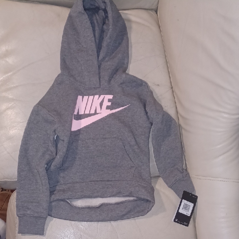 NWT Nike Kids Hoodie in Gray with Pink Logo Size 3-4